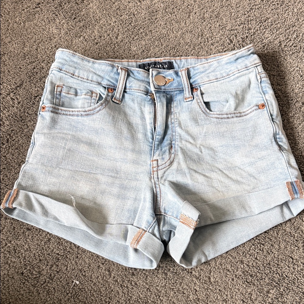 Aeropostale  high rise midi Light Wash Jean Shorts